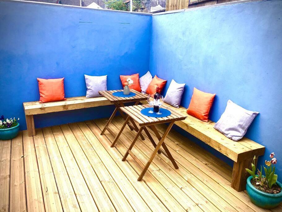 Luxe Living City Apartment - Beach, Wifi, Parking Swansea Exterior foto